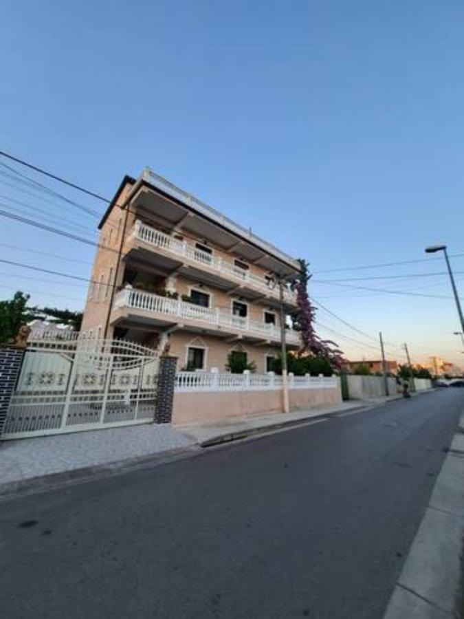 Vila Lika Durrës Exterior foto